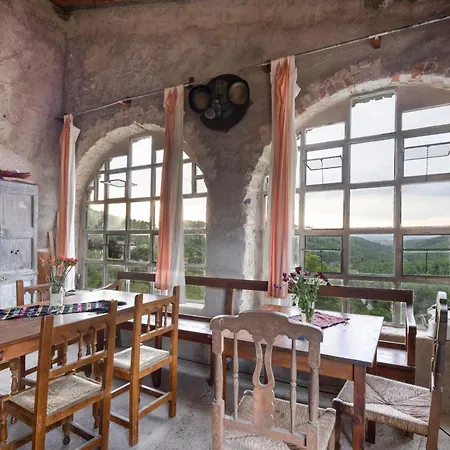 Casa Refugi Les Orenetes Rocafort (Catalonia)