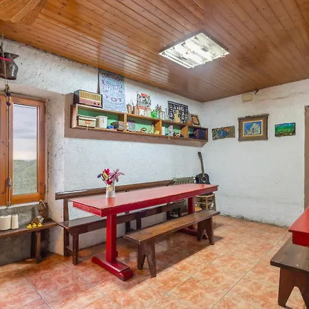 Casa Refugi Les Orenetes * Rocafort (Catalonia)