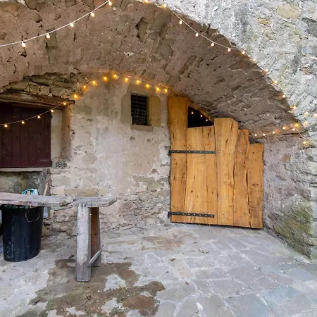 Casa Refugi Les Orenetes Rocafort (Catalonia)