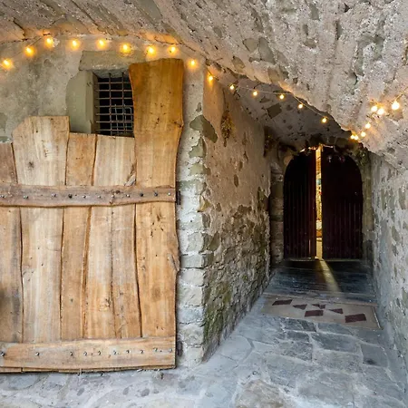 Casa Refugi Les Orenetes Xalet Rocafort (Catalonia)